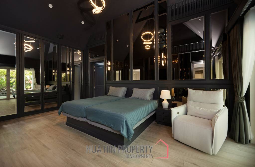 Beautifully renovated unique property on a huge plot
