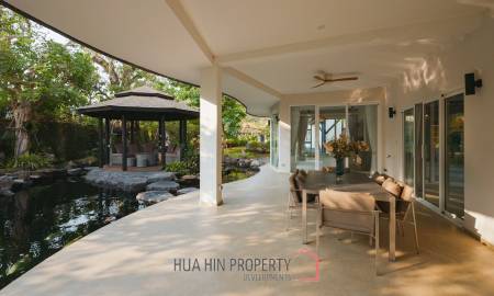 Beautifully renovated unique property on a huge plot