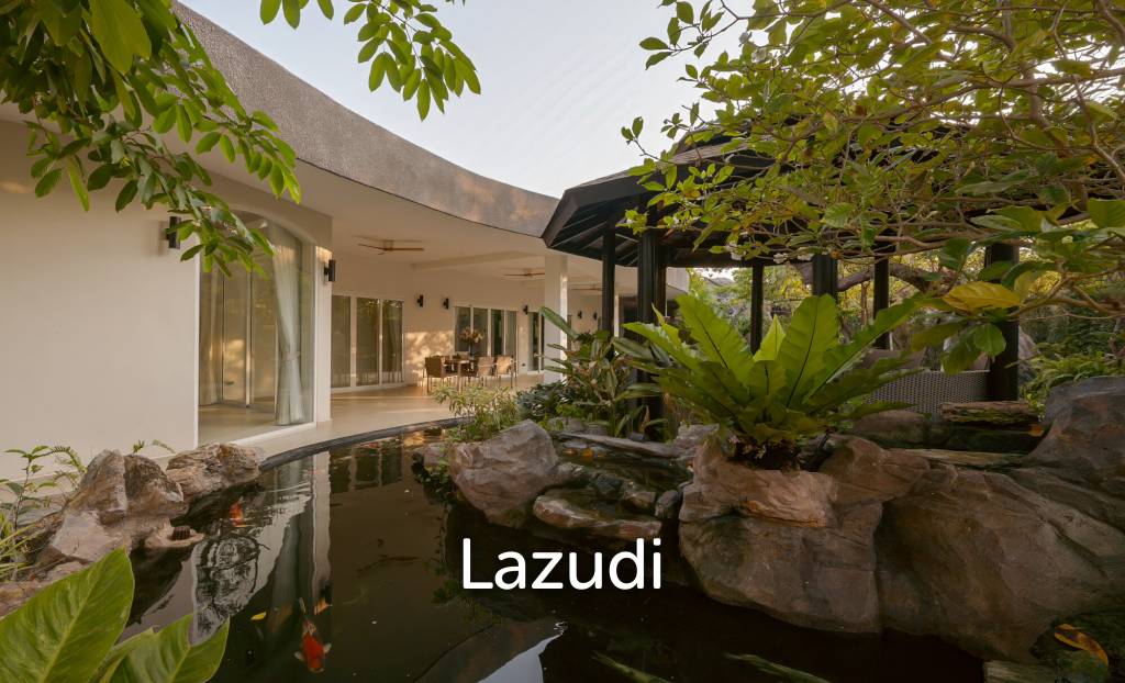 Beautifully renovated unique property on a huge plot