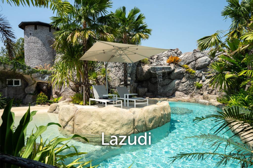 Beautifully renovated unique property on a huge plot