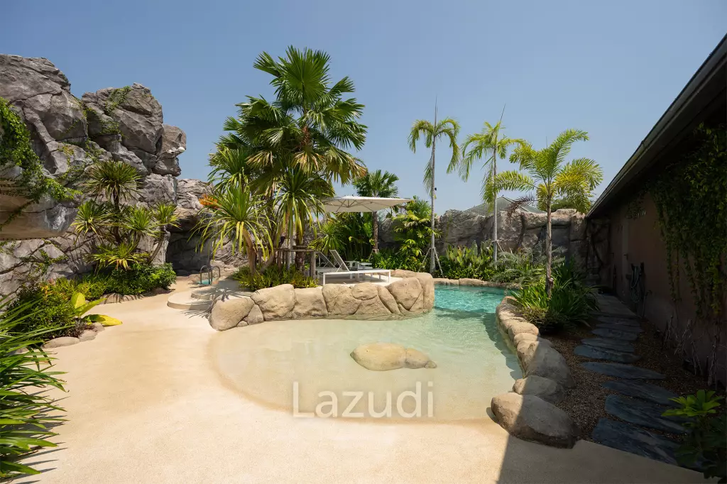 Beautifully renovated unique property on a huge plot