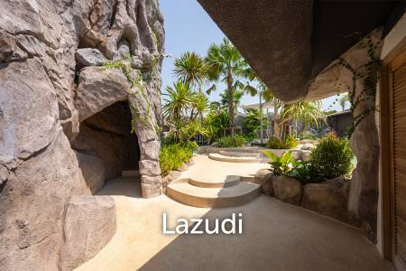 Beautifully renovated unique property on a huge plot