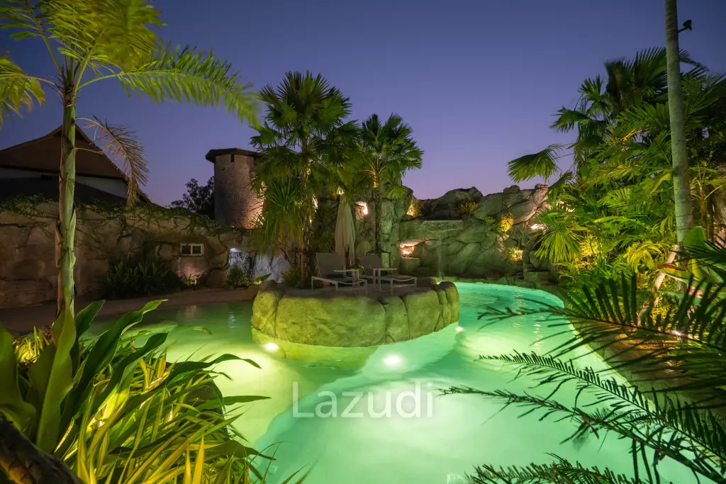 Beautifully renovated unique property on a huge plot