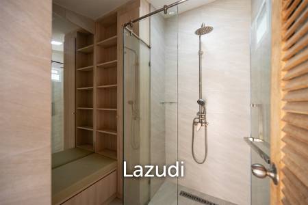 Beautifully renovated unique property on a huge plot