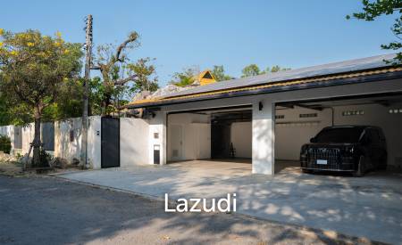 Beautifully renovated unique property on a huge plot