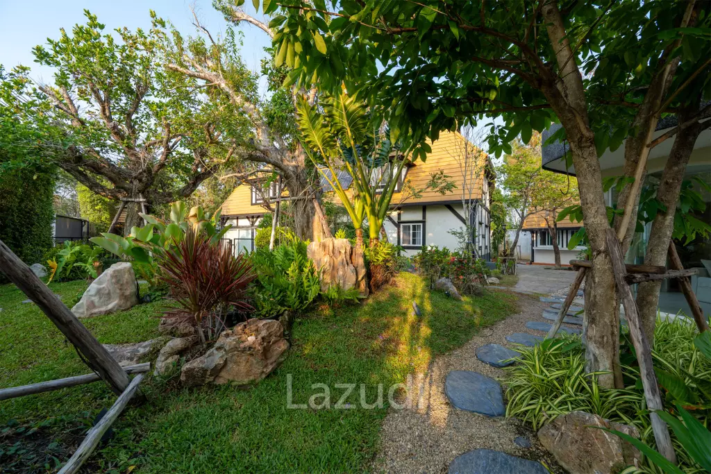 Beautifully renovated unique property on a huge plot