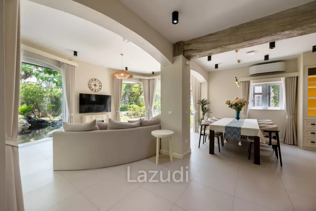 Beautifully renovated unique property on a huge plot