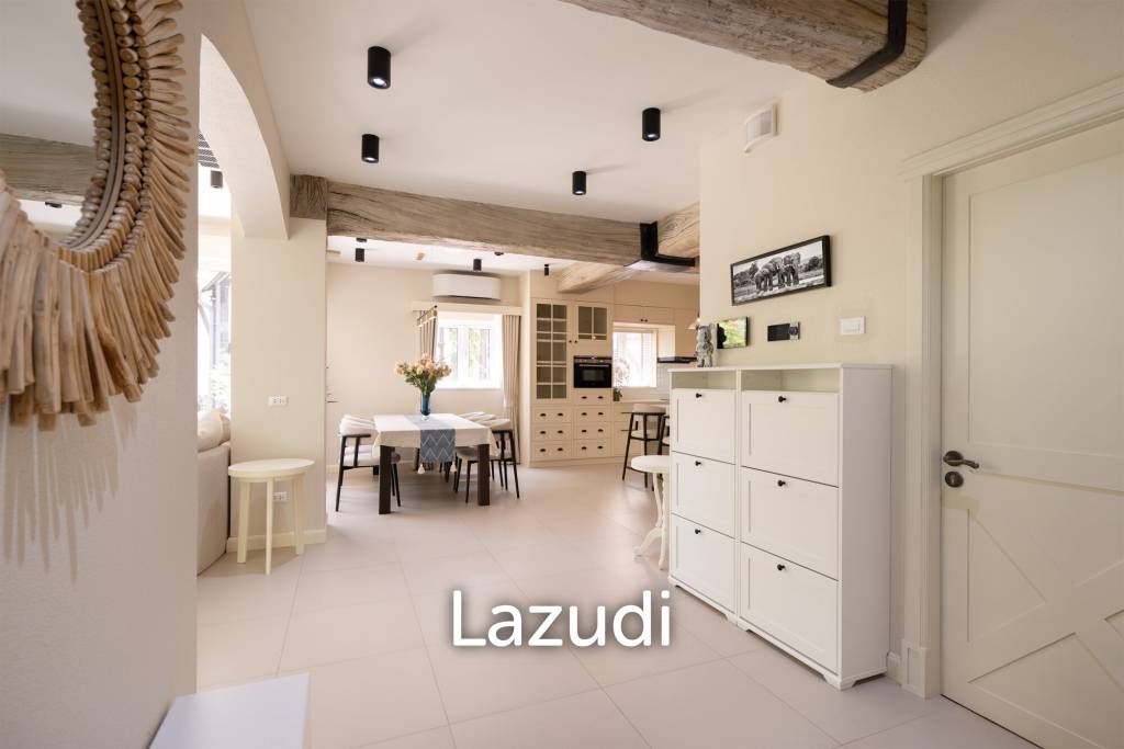 Beautifully renovated unique property on a huge plot