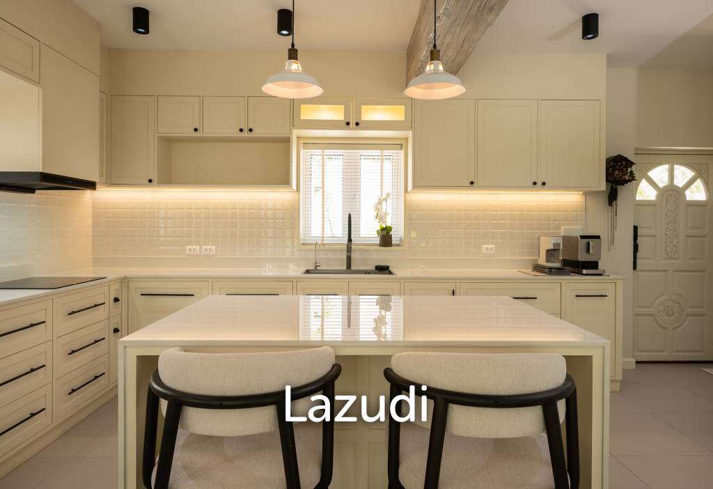 Beautifully renovated unique property on a huge plot