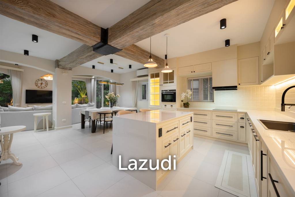 Beautifully renovated unique property on a huge plot