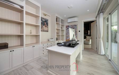Beautifully renovated unique property on a huge plot