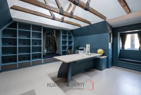 Beautifully renovated unique property on a huge plot