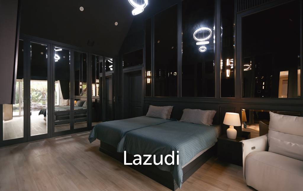 Beautifully renovated unique property on a huge plot