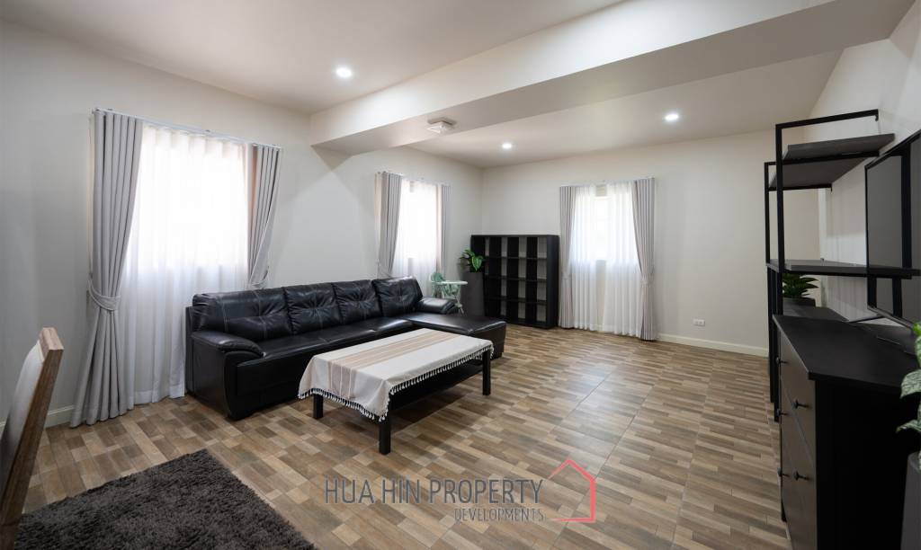 Beautifully renovated unique property on a huge plot