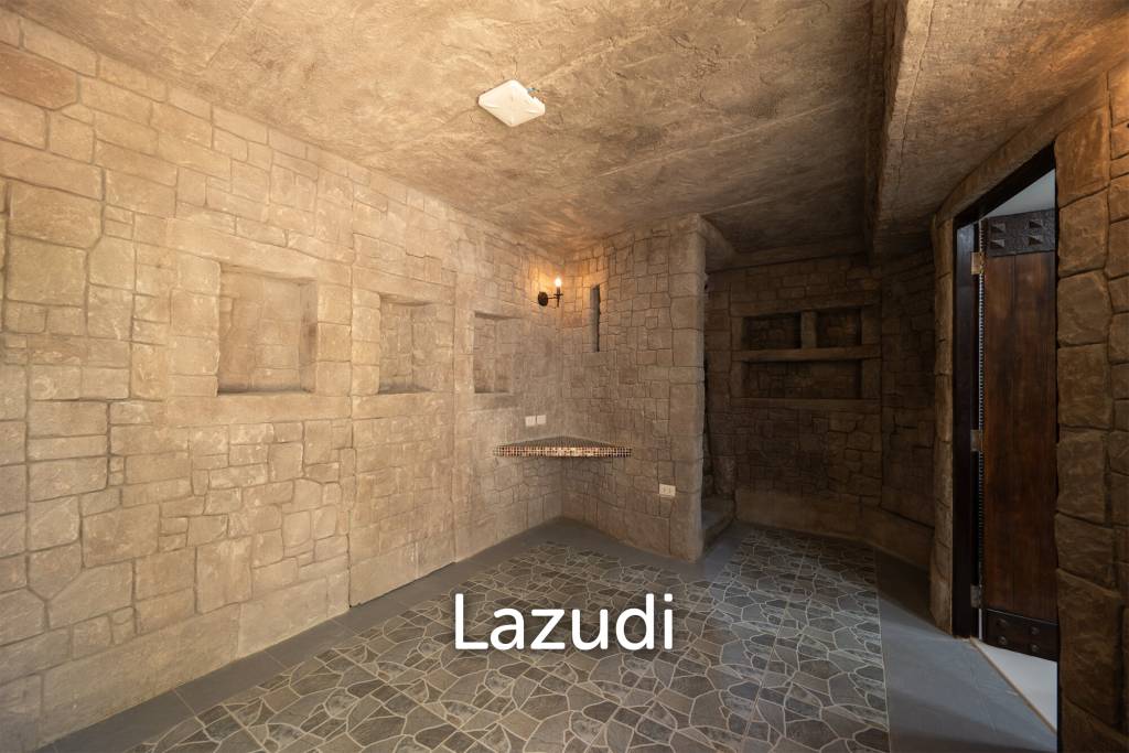 Beautifully renovated unique property on a huge plot