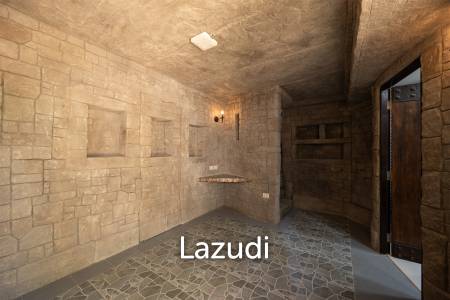 Beautifully renovated unique property on a huge plot