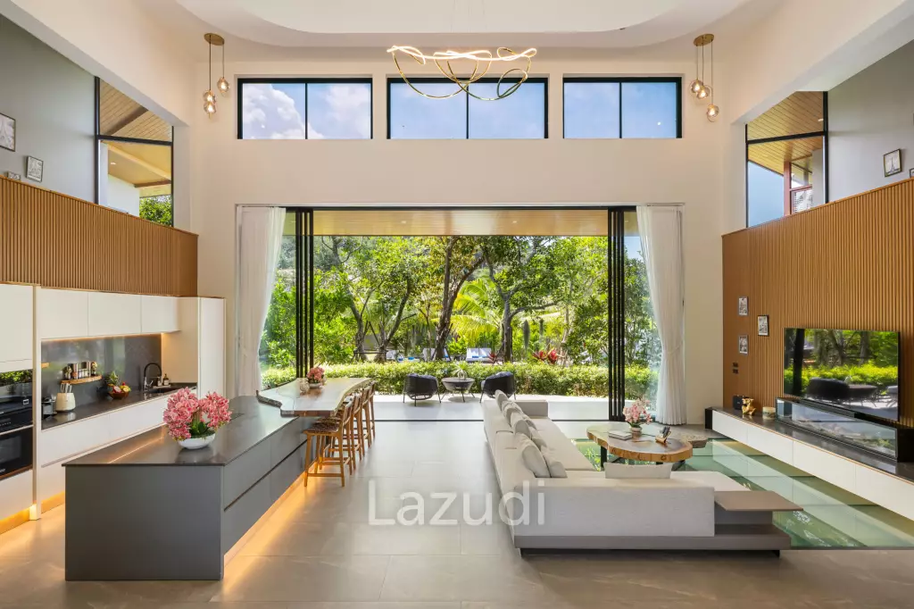 Stunning 4-Bedroom Tropical Villa with Family Entertainment Facilities - Near Fisherman’s Village