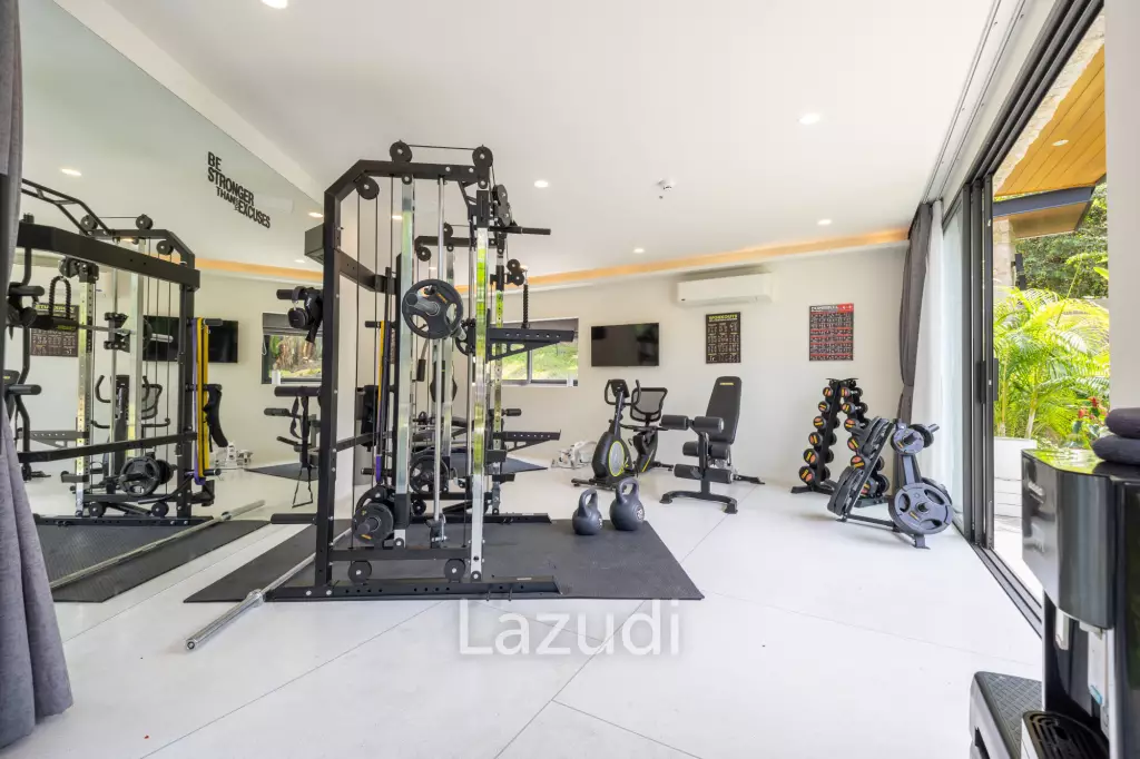Stunning 4-Bedroom Tropical Villa with Family Entertainment Facilities - Near Fisherman’s Village