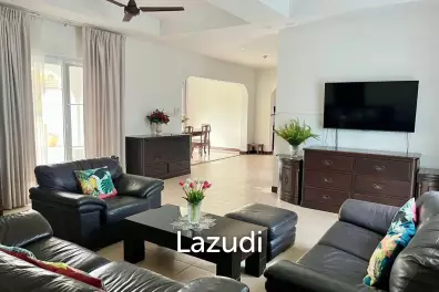 Grand 2-Story Luxury Pool Villa Near Maprachan Lake