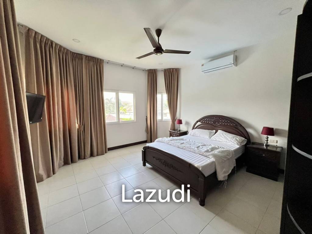 Grand 2-Story Luxury Pool Villa Near Maprachan Lake