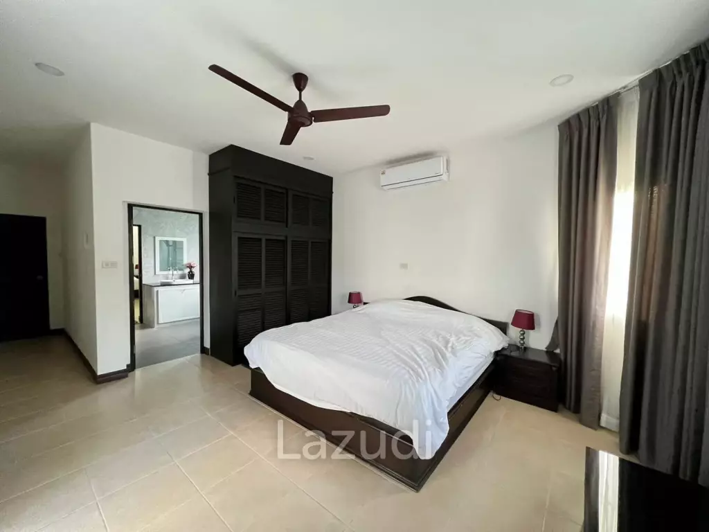 Grand 2-Story Luxury Pool Villa Near Maprachan Lake