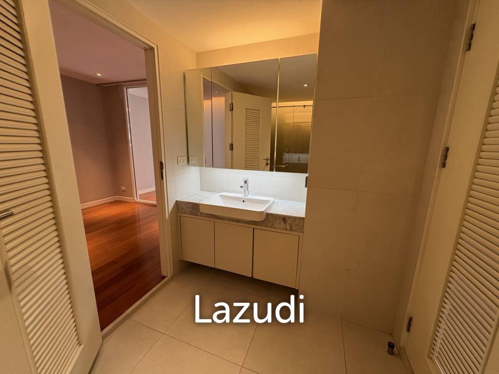 200 sqm 4 Bed 4 Bath La Citta Penthouse condo in Khlong Tan Nuea, Wattana Bangkok