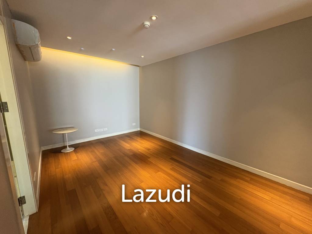 200 sqm 4 Bed 4 Bath La Citta Penthouse condo in Khlong Tan Nuea, Wattana Bangkok