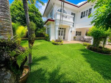 3-Bedroom Family House with Private Garden for Rent in Chalong