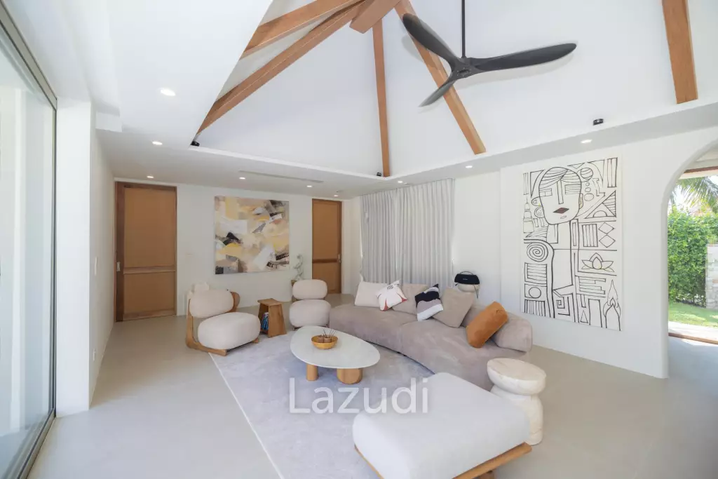 Modern 5-Bedroom Tropical Pool Villa for Sale in Cherng Talay
