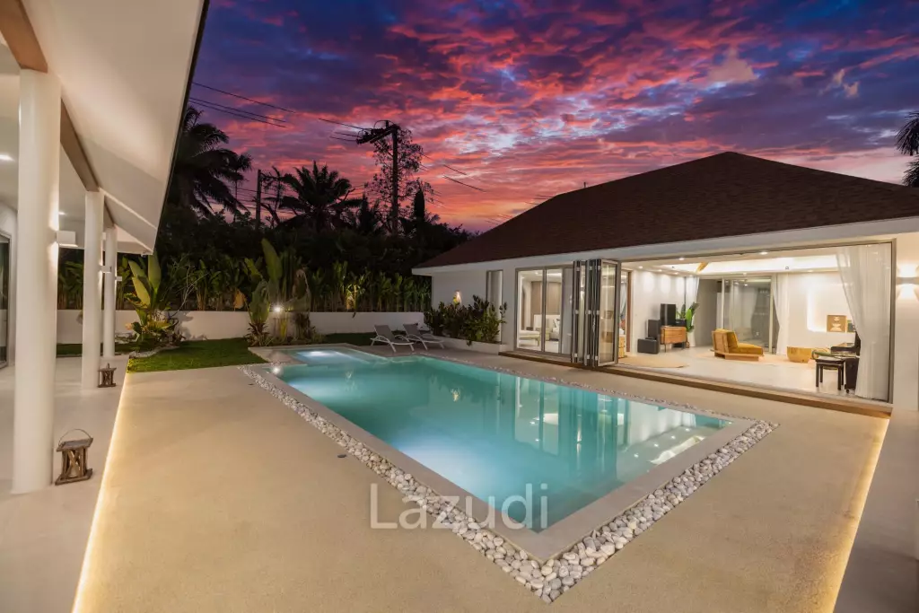 Modern 5-Bedroom Tropical Pool Villa for Sale in Cherng Talay