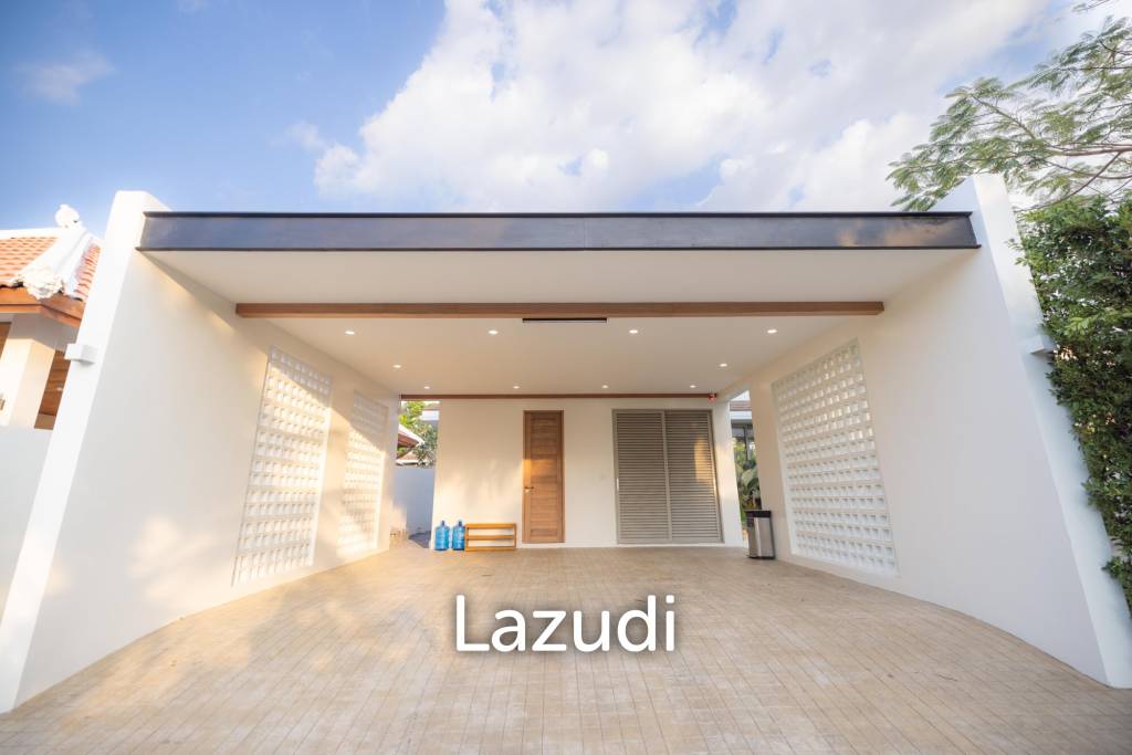 Modern 5-Bedroom Tropical Pool Villa for Sale in Cherng Talay
