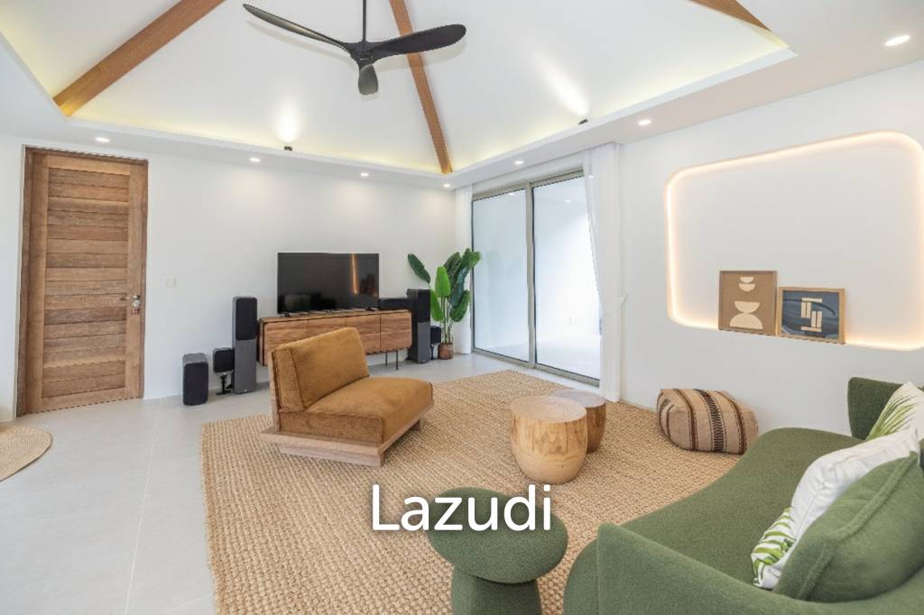 Modern 5-Bedroom Tropical Pool Villa for Sale in Cherng Talay