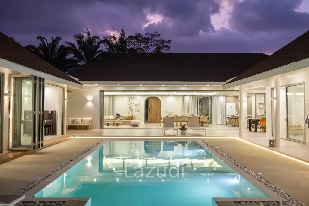 Modern 5-Bedroom Tropical Pool Villa for Sale in Cherng Talay