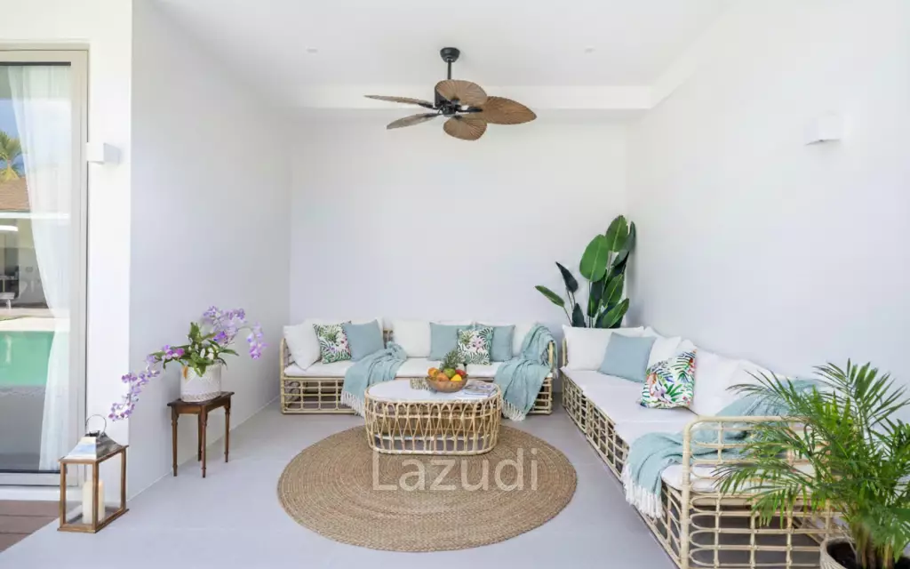 Modern 5-Bedroom Tropical Pool Villa for Sale in Cherng Talay
