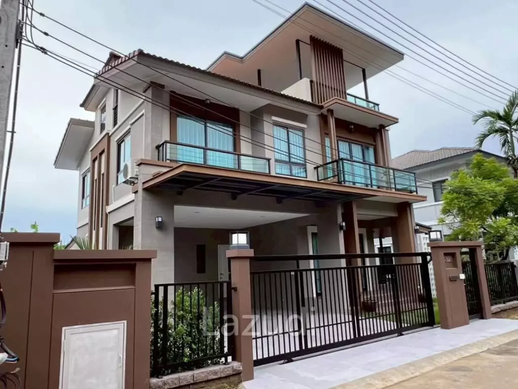 Fully Furnished 3-Bedroom House for Rent and Sale in Kathu
