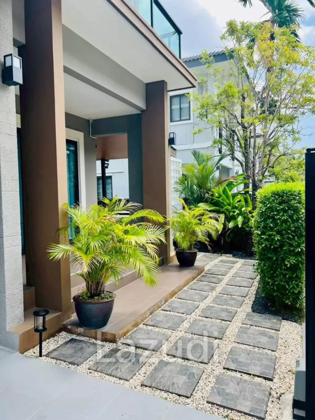 Fully Furnished 3-Bedroom House for Rent and Sale in Kathu