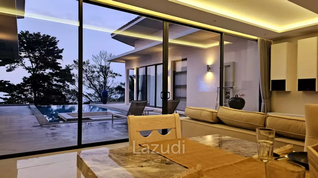 Contemporary 4-Bedroom Sea View Villa in Bang Por