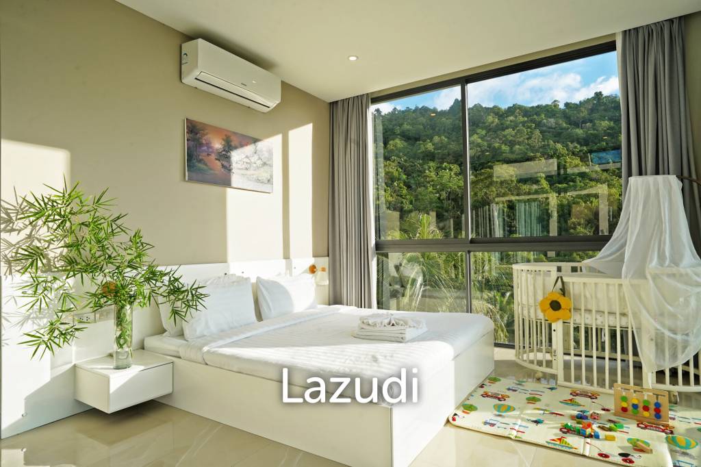 Contemporary 4-Bedroom Sea View Villa in Bang Por