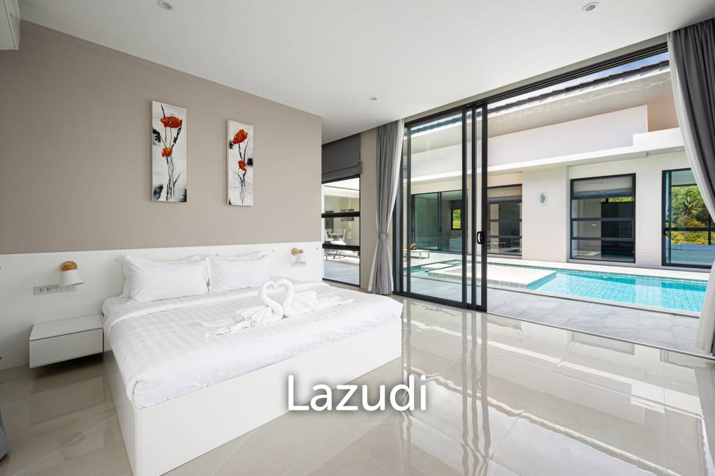 Contemporary 4-Bedroom Sea View Villa in Bang Por