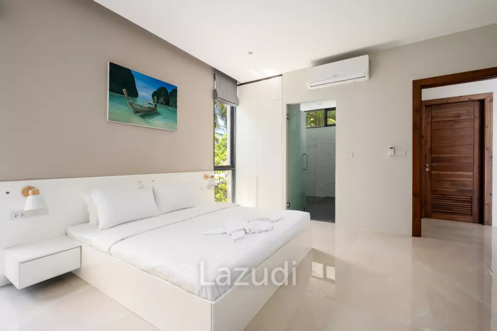 Contemporary 4-Bedroom Sea View Villa in Bang Por