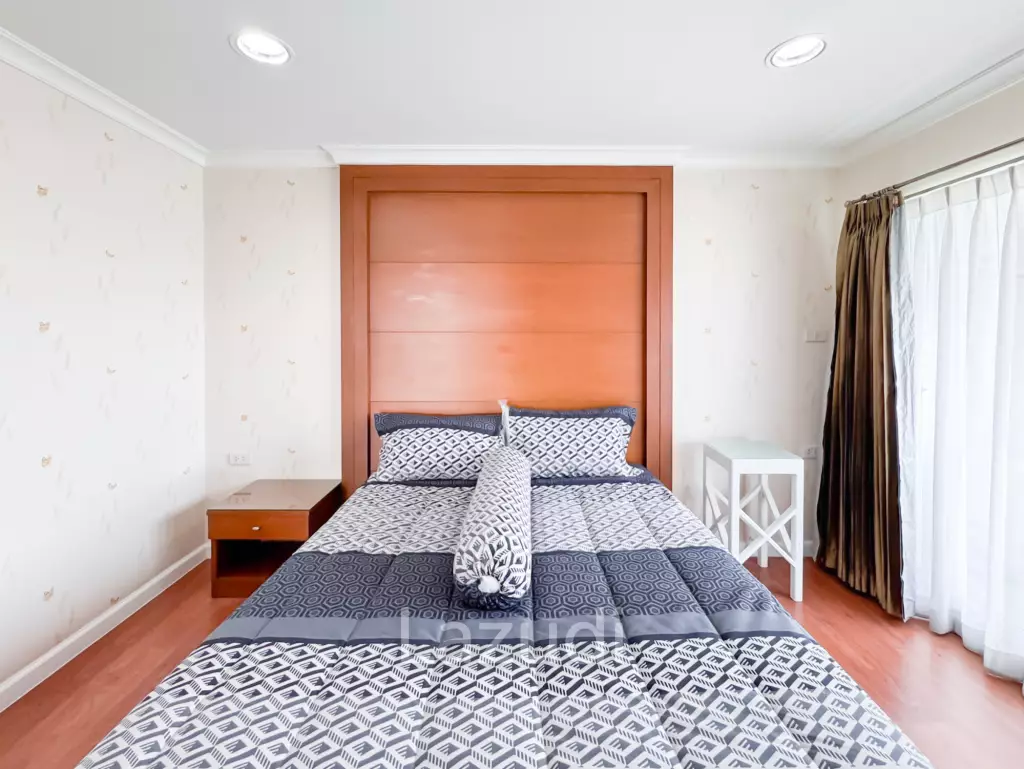 105 sqm 2 Bed Condo on 4th Floor at Grand Heritage Thonglor Bangkok