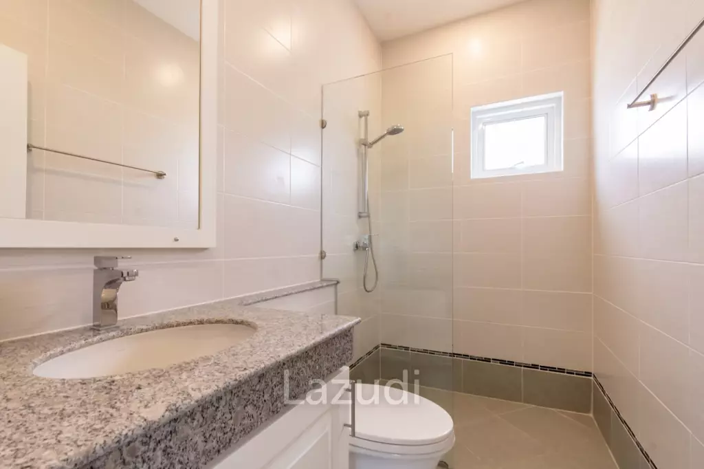 170 sqm modern 3 bedroom villa in Emerald Valley Hua Hin 2 Thap Tai - Type B