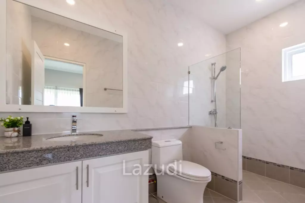 170 sqm modern 3 bedroom villa in Emerald Valley Hua Hin 2 Thap Tai - Type B