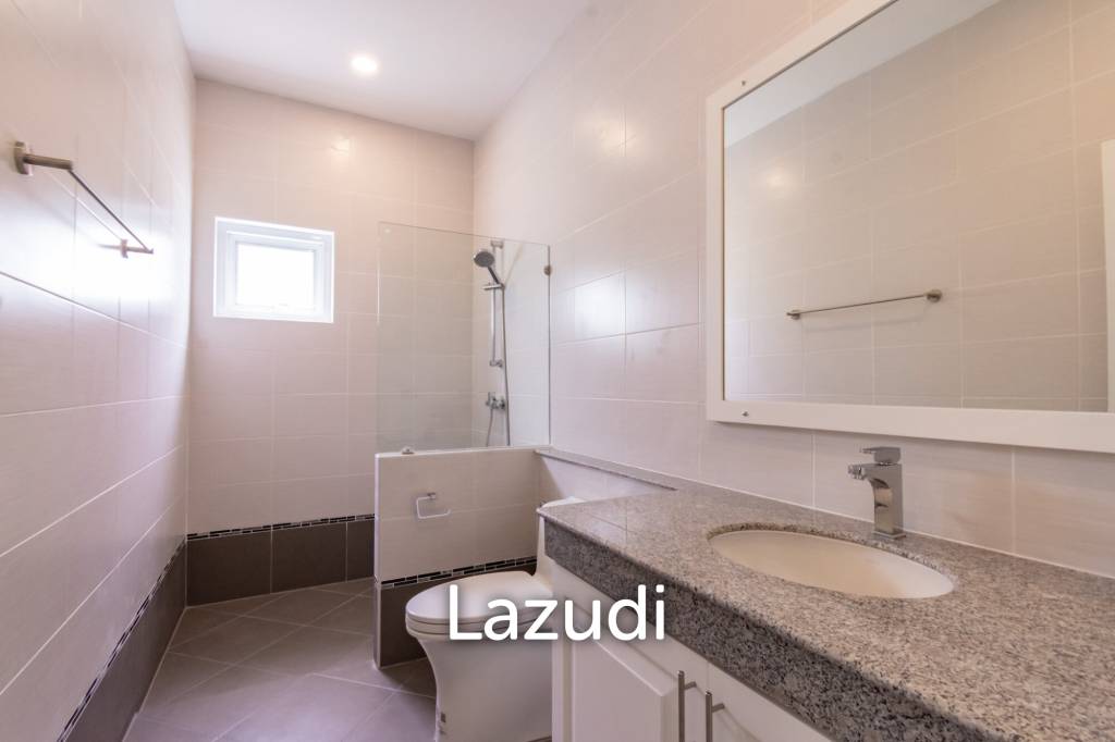 170 sqm modern 3 bedroom villa in Emerald Valley Hua Hin 2 Thap Tai - Type B