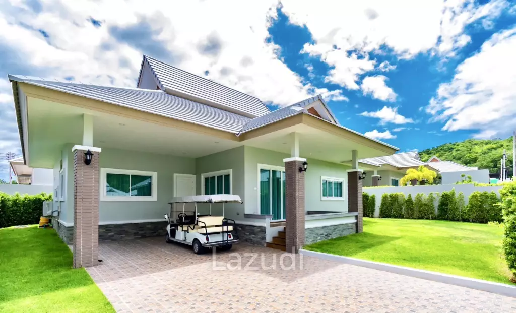 170 sqm modern 3 bedroom villa in Emerald Valley Hua Hin 2 Thap Tai - Type B