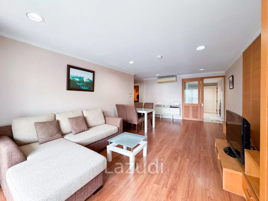 94 sqm condo Grand Heritage Thonglor in Khlong Tan Nuea Bangkok