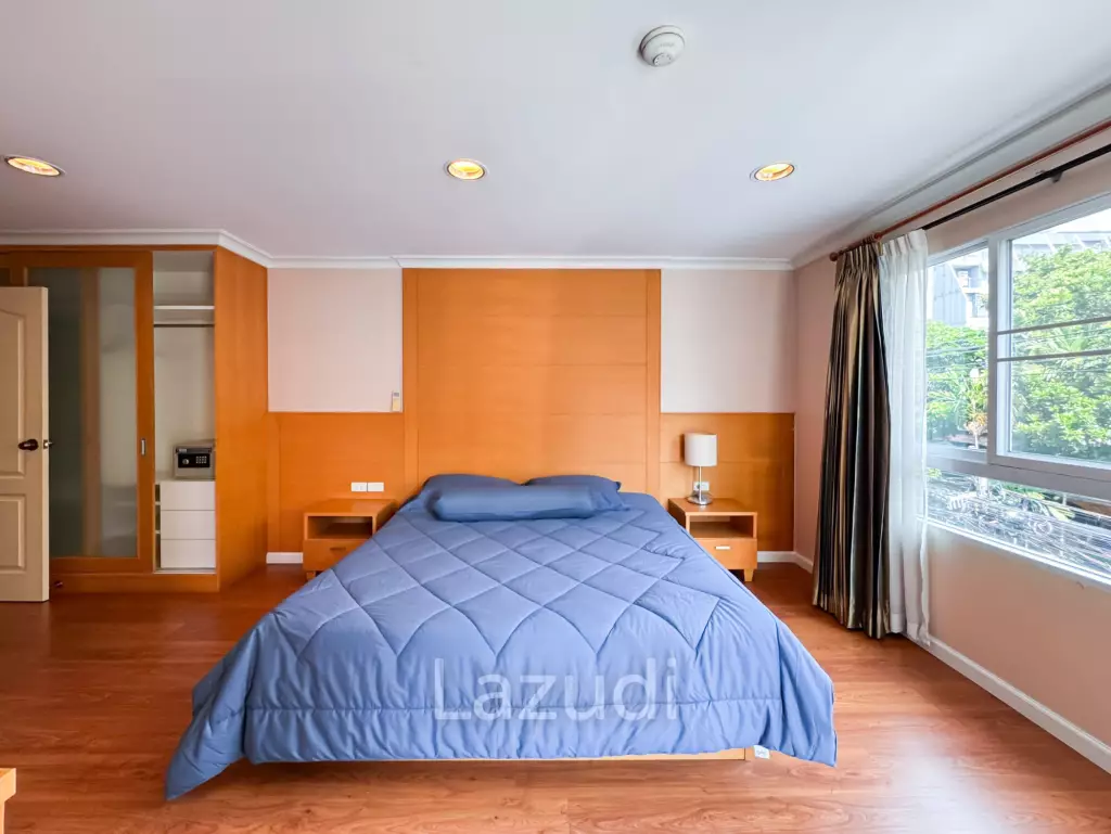 94 sqm condo Grand Heritage Thonglor in Khlong Tan Nuea Bangkok