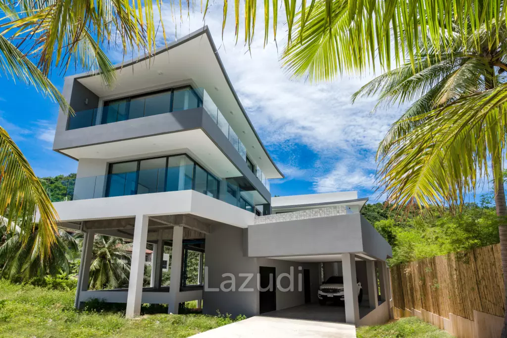 Stunning 4-Bedroom Villa in Peaceful Bang Por