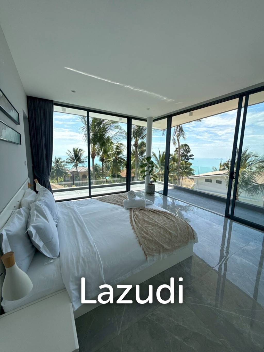 Stunning 4-Bedroom Villa in Peaceful Bang Por