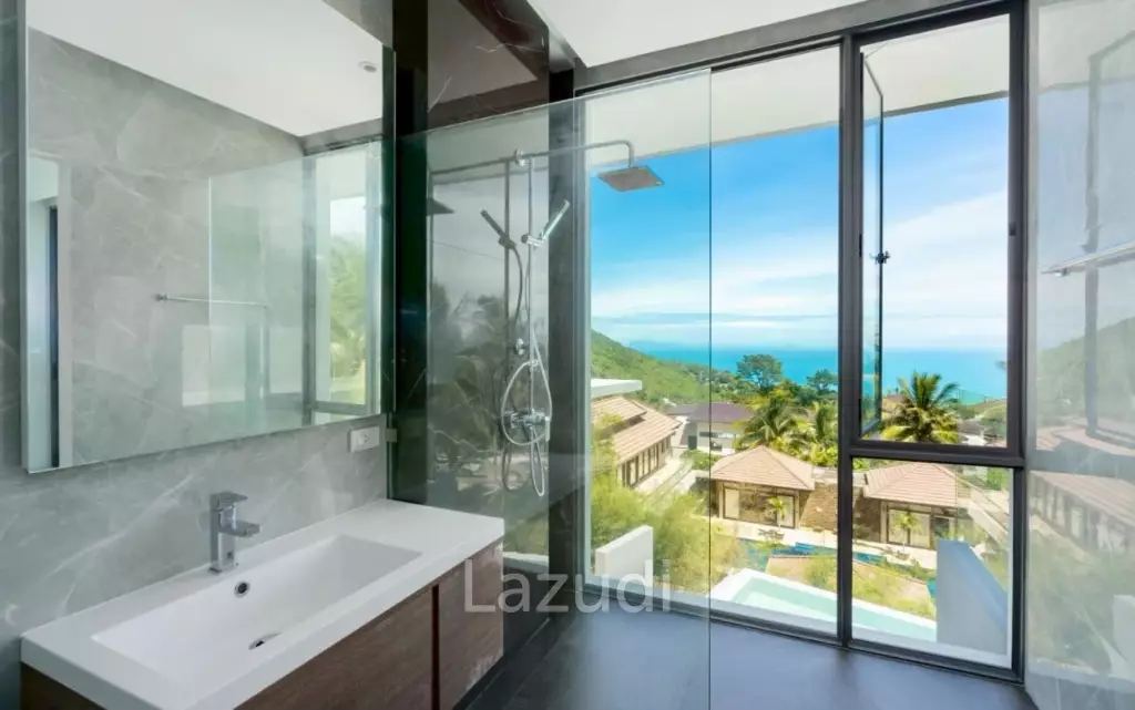 Stunning 4-Bedroom Villa in Peaceful Bang Por
